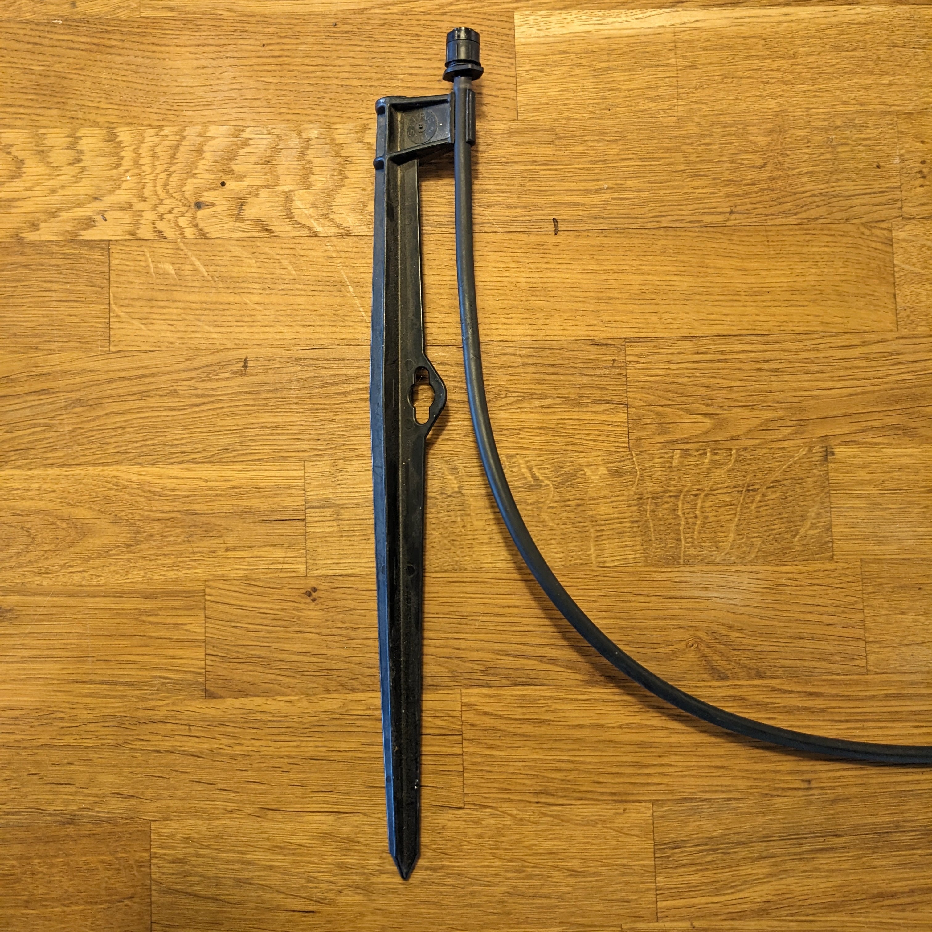 Irrigation - Gicleur 360 ajustable sur piquet 13'' assemblés