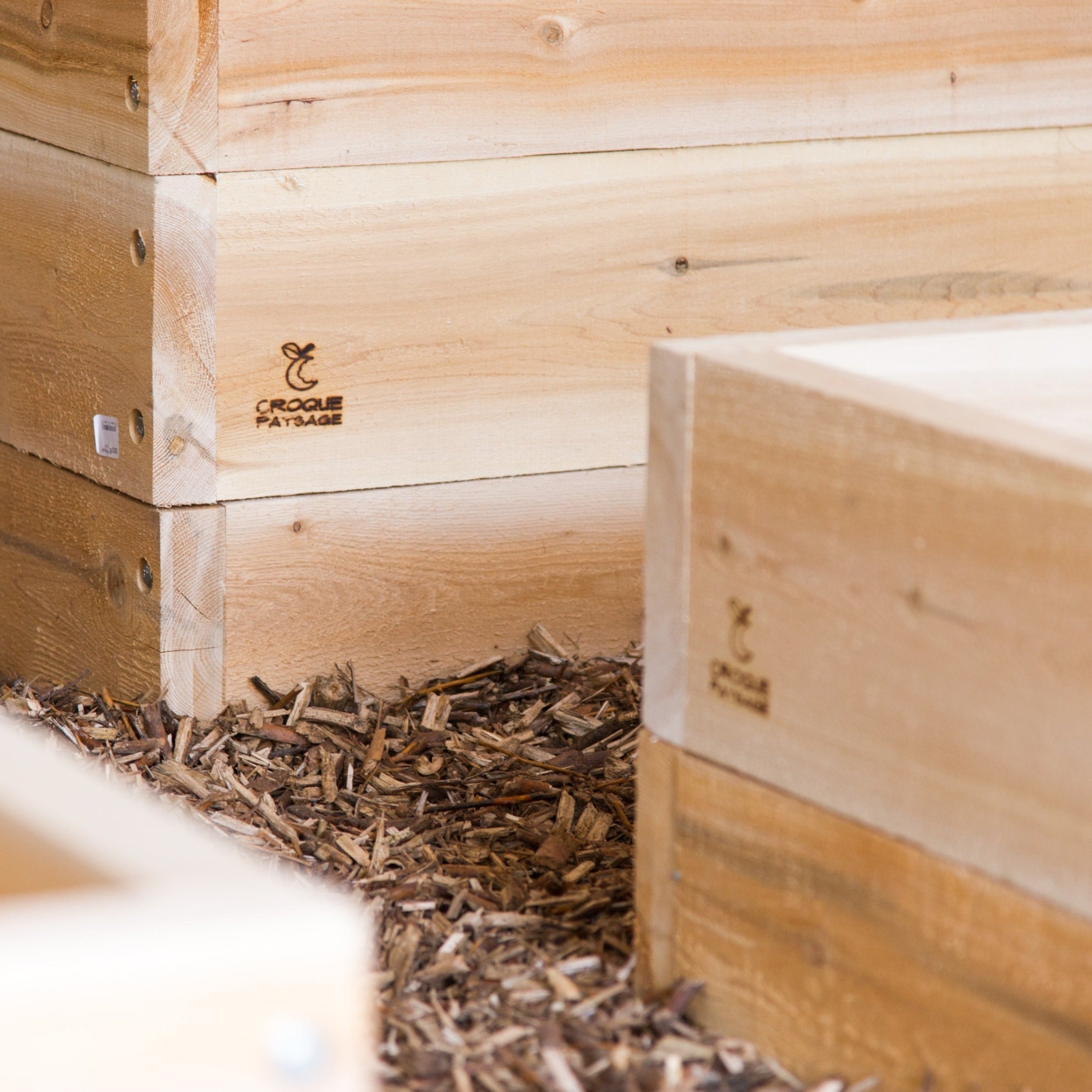 Croque Paysage,matériel aménagement comestible,Cadre potager Croque Paysage,jardinerie autonomie alimentaire,Québec,Laurentides,Val-David