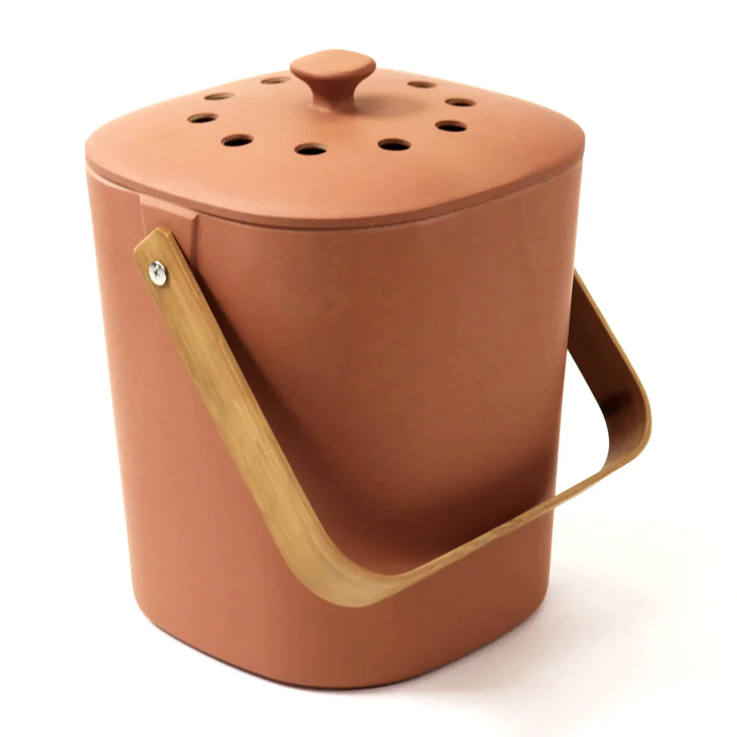 Croque Paysage,matériel aménagement comestible,Compostière de comptoir Bamboozle,jardinerie autonomie alimentaire,Québec,Laurentides,Val-David